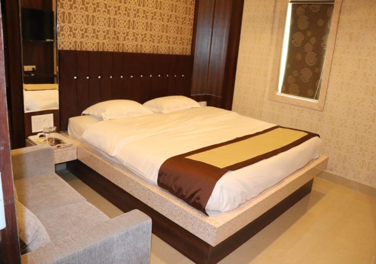Hotel Angina Calcutta Exterior foto